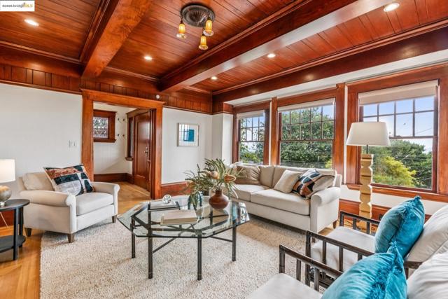60 Panoramic Way, Berkeley CA: https://media.crmls.org/mediaz/380d72e0-a1db-4ba8-a566-029d6f33f5bf.jpg