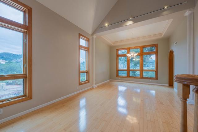 20160 Rock Springs Lane,  CA: https://media.crmls.org/mediaz/380d9f6c-b233-4aa0-82a7-b8e757bf59ee.jpg