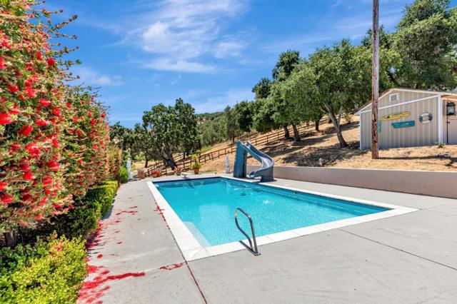 28837 Underwood Road,  CA: https://media.crmls.org/mediaz/380dbb83-ce30-453d-a808-a275109238a6.jpg