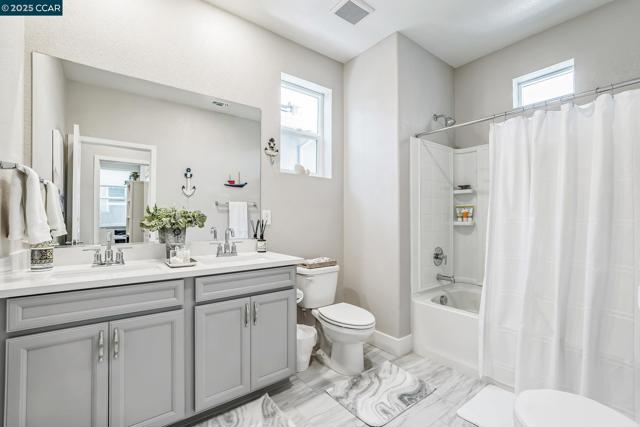 2940 wheat grass street, Sacramento CA: https://media.crmls.org/mediaz/380e5f95-7e58-406f-8739-660a80e4c903.jpg