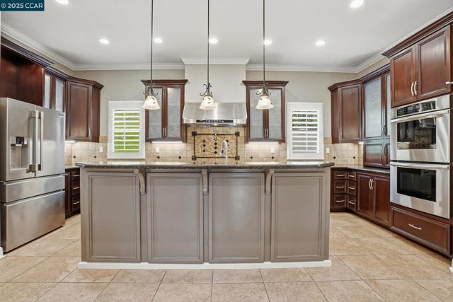 3025 Sunflower Dr, Antioch CA: https://media.crmls.org/mediaz/380f427e-6ffe-449b-a870-d9d05105f067.jpg