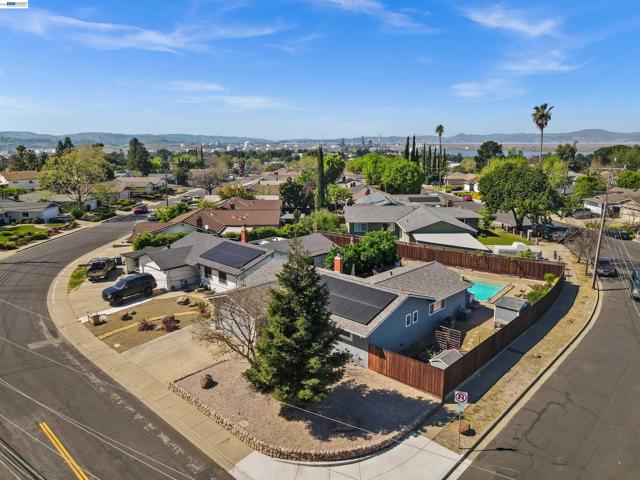 Image 17 of 20 For 2394 Saint George Dr