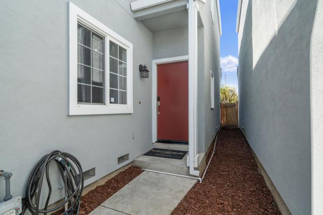 4220 Ramshall Place, Santa Clara CA: https://media.crmls.org/mediaz/38107108-8df0-4d1f-ad95-98e43cf9058a.jpg
