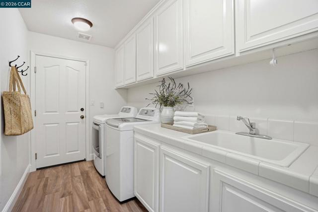 Image 44 of 60 For 1038 Mccauley Rd