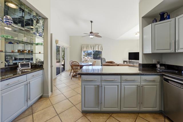 112 Chelsea Circle, Palm Desert, CA 92260
