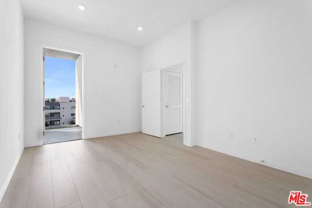 1650 Sawtelle Boulevard, Los Angeles CA: https://media.crmls.org/mediaz/38138fd5-3125-4ce4-a4a7-e24d29e30243.jpg