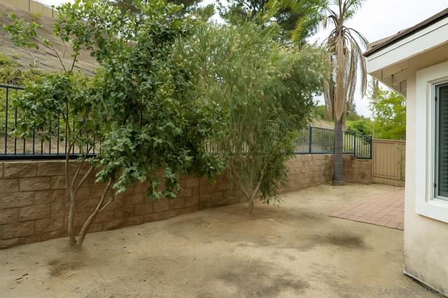 Image 21 of 23 For 390 La Soledad Way
