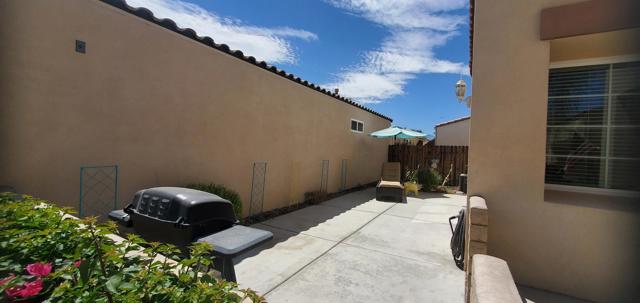 47825 Endless Sky, La Quinta CA: https://media.crmls.org/mediaz/3814165e-daed-4aef-84d3-c69fd0c74d11.jpg