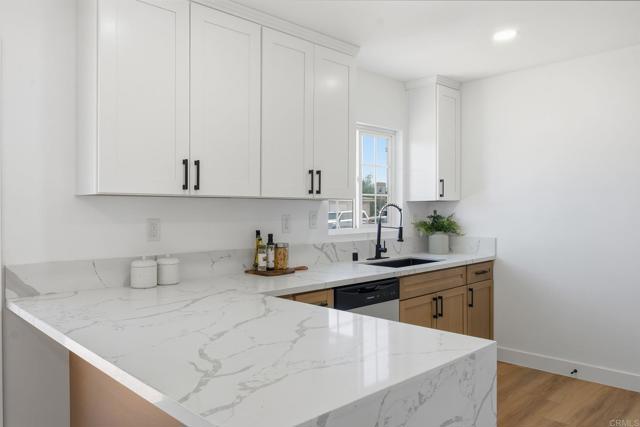 Detail Gallery Image 17 of 47 For 702 4 Oaklawn Ave, Chula Vista,  CA 91910 - – Beds | – Baths