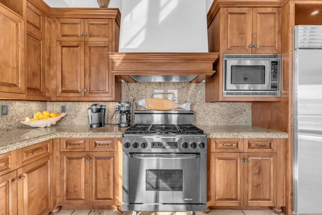 Image 20 of 56 For 83073 Shore Drive