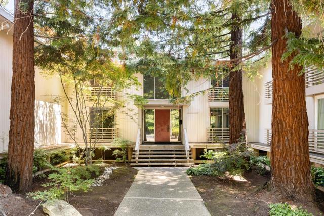 1100 Sharon Park Drive, Menlo Park CA: https://media.crmls.org/mediaz/381786e6-a912-4b9d-a3cd-aed9d477e72c.jpg