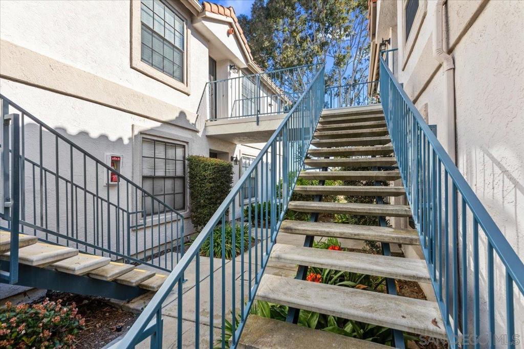 10367 Azuaga St - photo 5