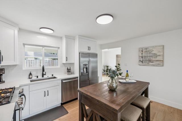 1062 Marcheta Lane, Pebble Beach CA: https://media.crmls.org/mediaz/3817eccd-0434-4955-9971-84c07bdeb2c1.jpg