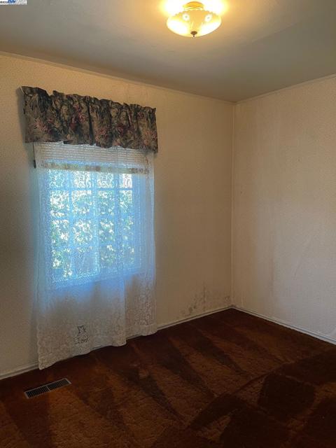 310 Taylor St, Fairfield CA: https://media.crmls.org/mediaz/38190d74-512c-440e-9edf-9791fcb999c4.jpg