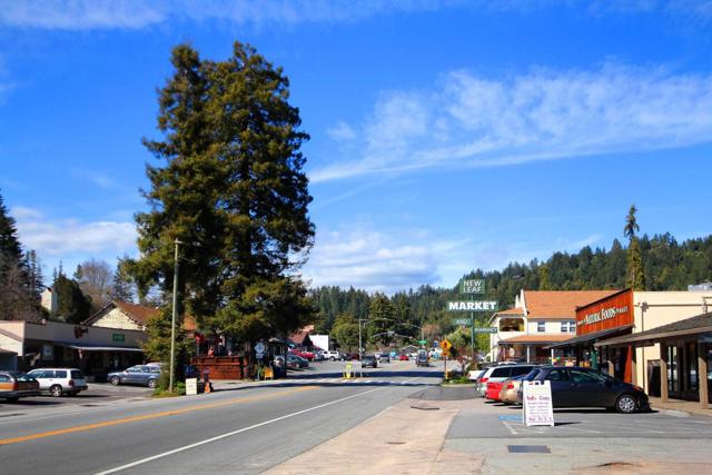 324 Laurel Drive, Felton CA: https://media.crmls.org/mediaz/381a5806-68d0-4b1f-91bb-70fd350c297e.jpg