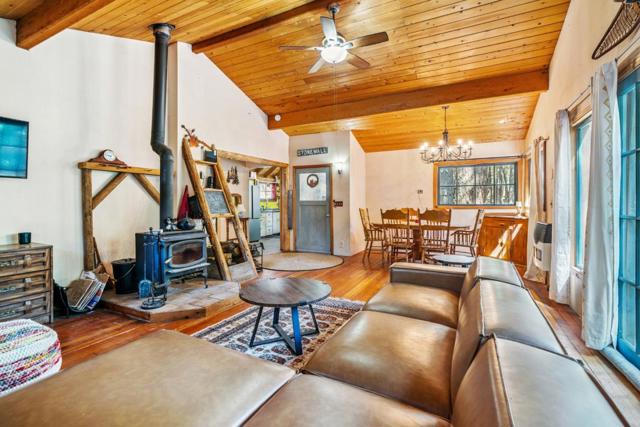 35425 Stonewall Drive, Shingletown CA: https://media.crmls.org/mediaz/381ae75b-18f1-4b51-9d26-6742c1281eb2.jpg