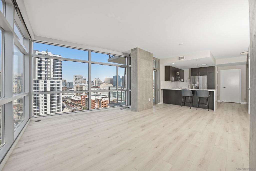 800 The Mark Ln - photo 8