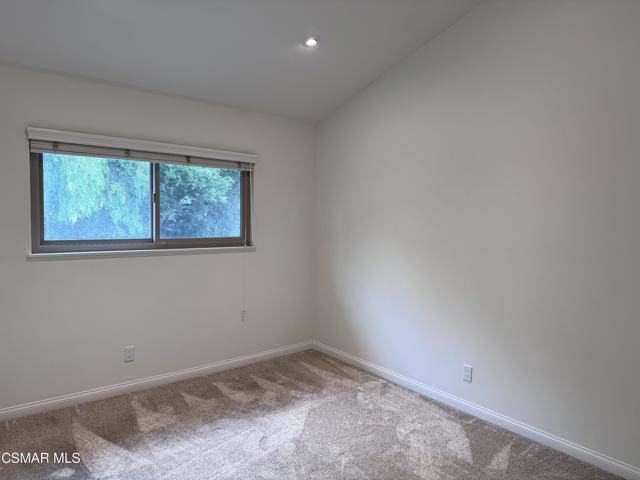 1373 Ramona Drive, Newbury Park CA: https://media.crmls.org/mediaz/381ba6fa-6ea0-4c32-be7d-223a43a8acaa.jpg