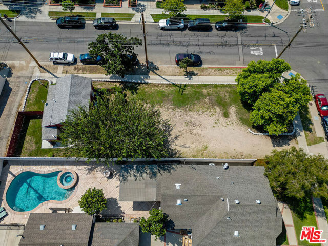 114 North Kenneth Road photo 3