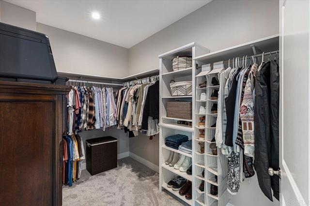 276 Hilltop Drive, Chula Vista CA: https://media.crmls.org/mediaz/381bae98-ddd0-4e5a-b241-069edd2b732e.jpg
