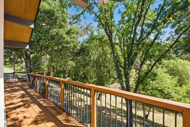 13945 Vista Regina, Saratoga CA: https://media.crmls.org/mediaz/381c0800-cefd-4f1e-afdd-6b8fba46c5ec.jpg