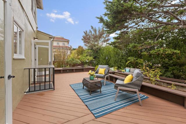 60 Stonecrest Drive, San Francisco CA: https://media.crmls.org/mediaz/381c9d74-454e-4176-bfac-dcff0ee05e3e.jpg