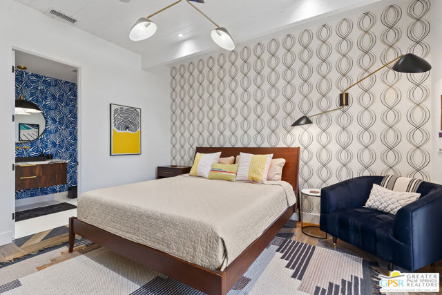 1189 N Rose Avenue, Palm Springs CA: https://media.crmls.org/mediaz/381f670c-b6f2-474b-800c-6995dab1af87.jpg