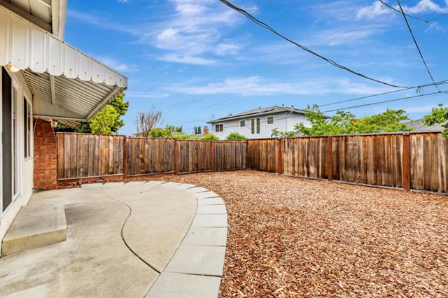 844846 Doyle Road, San Jose CA: https://media.crmls.org/mediaz/381f94fb-a180-43f4-a5fb-dedd1c3bfe34.jpg