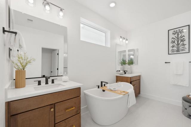 Image 35 of 62 For 2815 Crusader Street