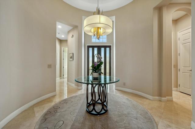 80233 Via Tesoro, La Quinta CA: https://media.crmls.org/mediaz/3820eff8-a66e-4791-8ca8-1e2aeeb3b309.jpg