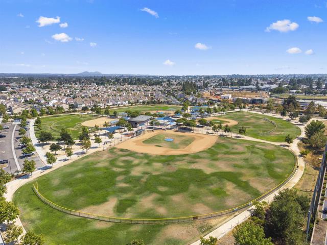 8595 Summerdale Rd, San Diego CA: https://media.crmls.org/mediaz/38213b72-b08d-492b-a8d9-c89d30129cfe.jpg