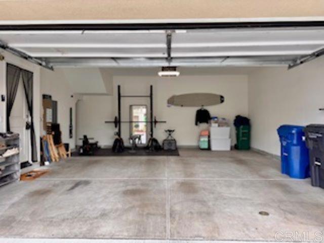 324 MILLSTREAM CT, Santee CA: https://media.crmls.org/mediaz/382164f0-81fc-4917-acb6-1e935d0489cf.jpg