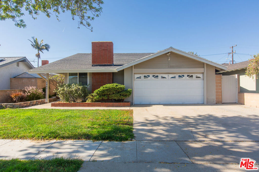1447 W 171st Street