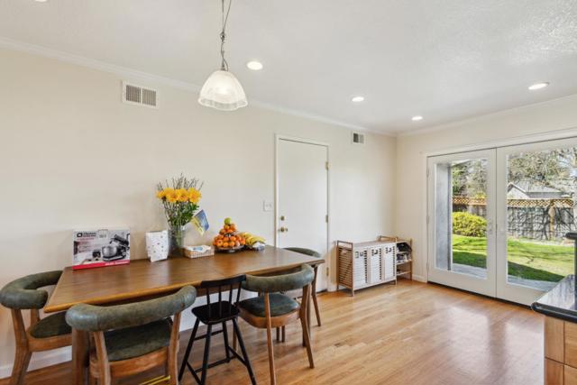 Image 13 of 38 For 20351 Clifden Way