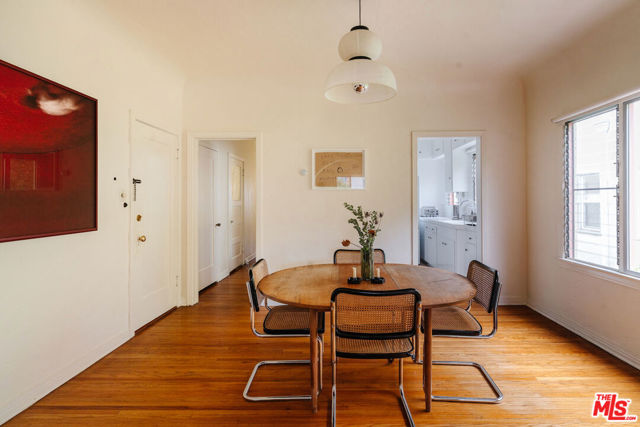 4426 Price Street, Los Angeles CA: https://media.crmls.org/mediaz/3824861a-af98-4f07-9af6-248f234c8562.jpg