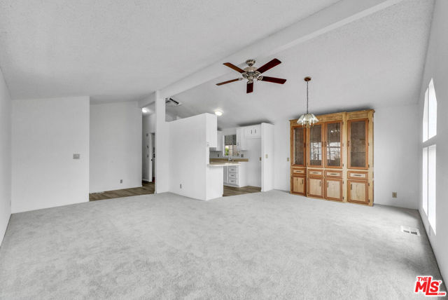 235 S Beach Boulevard, Anaheim CA: https://media.crmls.org/mediaz/382652dd-3f31-4adf-9560-9f7ff0d2046d.jpg