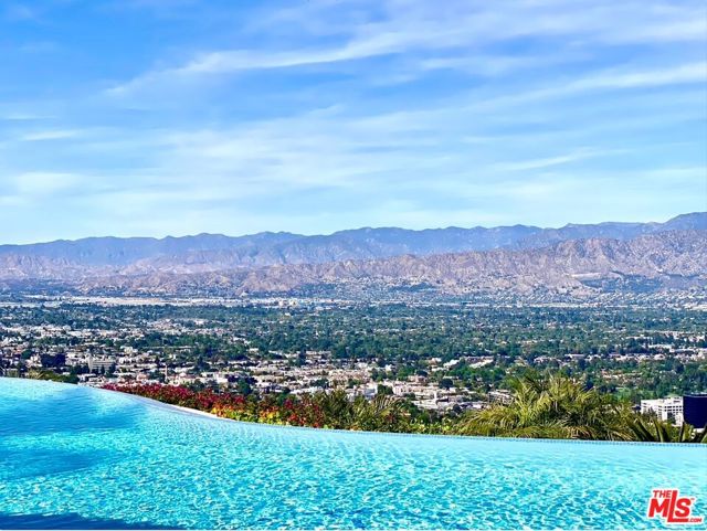 7833 Torreyson Drive, Los Angeles CA: https://media.crmls.org/mediaz/3827ca4b-a15e-455c-86b6-ad5b619bc478.jpg