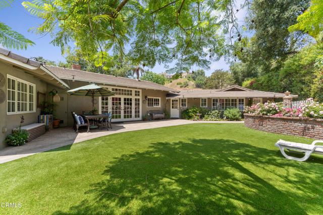 2210 Brambling Lane, Pasadena CA: https://media.crmls.org/mediaz/38289133-bcfa-4f9e-80a7-71178d09b19e.jpg