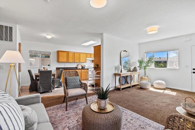 4160 Jade Street, Capitola CA: https://media.crmls.org/mediaz/3829421b-1017-4d0c-9d38-1ad61cebefaa.jpg