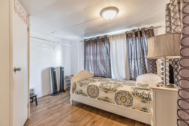 500 W 10 Street, Gilroy CA: https://media.crmls.org/mediaz/382a1099-a5b3-43ad-8eda-006bf7ae826c.jpg