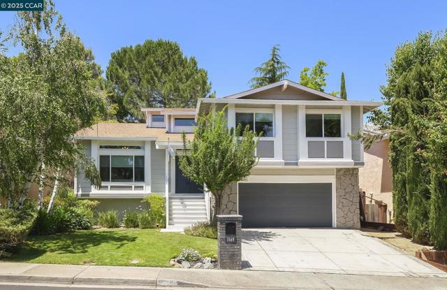 1169 Discovery Way, Concord CA: https://media.crmls.org/mediaz/382a9662-875b-4f5f-b8a0-f398b2a84488.jpg