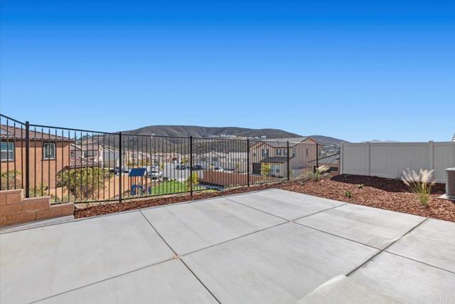 Image 26 of 40 For 1366 Topanga Drive