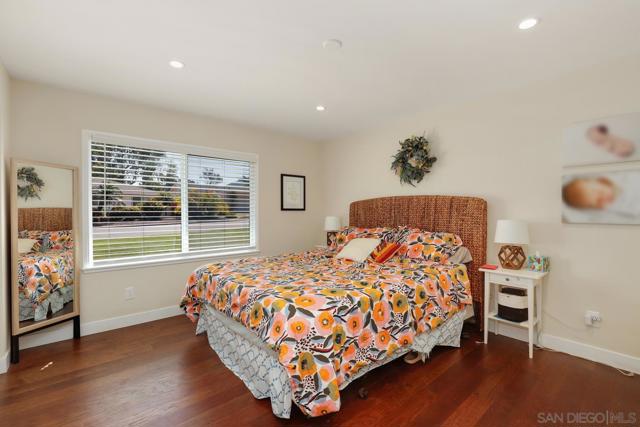 1144 San Julian Dr, San Marcos CA: https://media.crmls.org/mediaz/382bf626-3115-4d6d-8309-d456b29c3950.jpg