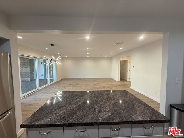 6159 Sylvia Avenue, Tarzana CA: https://media.crmls.org/mediaz/382d0218-68ff-4634-9d3a-5bb353664a89.jpg