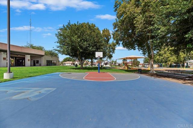 Detail Gallery Image 56 of 63 For 13139 Clipper Drive, Victorville,  CA 92395 - 4 Beds | 2 Baths