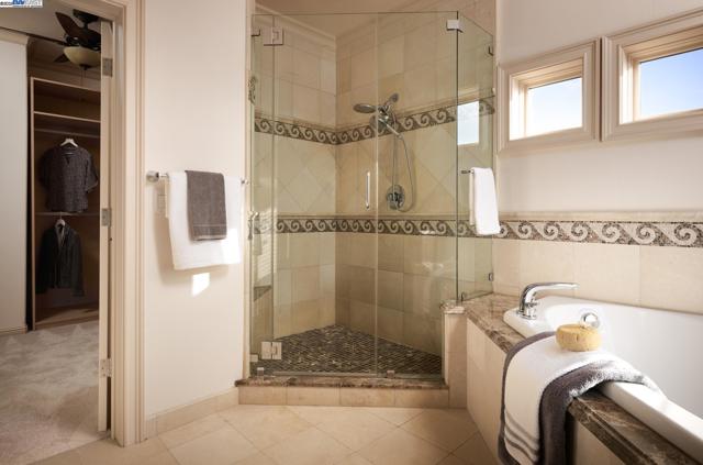 44506 Vista Grande Court, Fremont CA: https://media.crmls.org/mediaz/382e9041-8fb7-4aaa-a2e1-240d2843619d.jpg