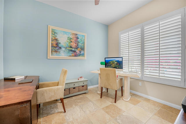 40973 Corte La Fonda, Indio CA: https://media.crmls.org/mediaz/382ed06d-51bd-4375-883f-72a73dd5f16b.jpg