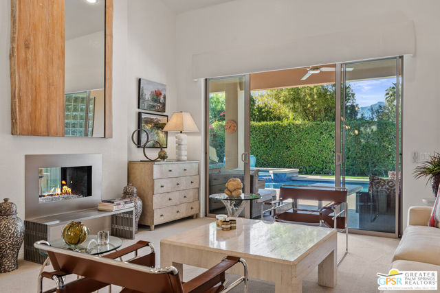 36750 Nancy Lane, Rancho Mirage CA: https://media.crmls.org/mediaz/382fec37-f736-40d6-b37b-5ddcc4a54429.jpg