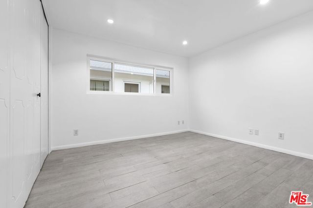 1807 Camden Avenue, Los Angeles CA: https://media.crmls.org/mediaz/382ff285-8a44-499c-b582-38c91fa7f5e2.jpg