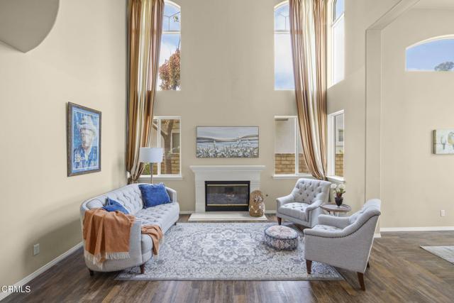 741 Sterling Hills Drive, Camarillo CA: https://media.crmls.org/mediaz/38302550-796f-4d8d-979e-897d88c449b4.jpg